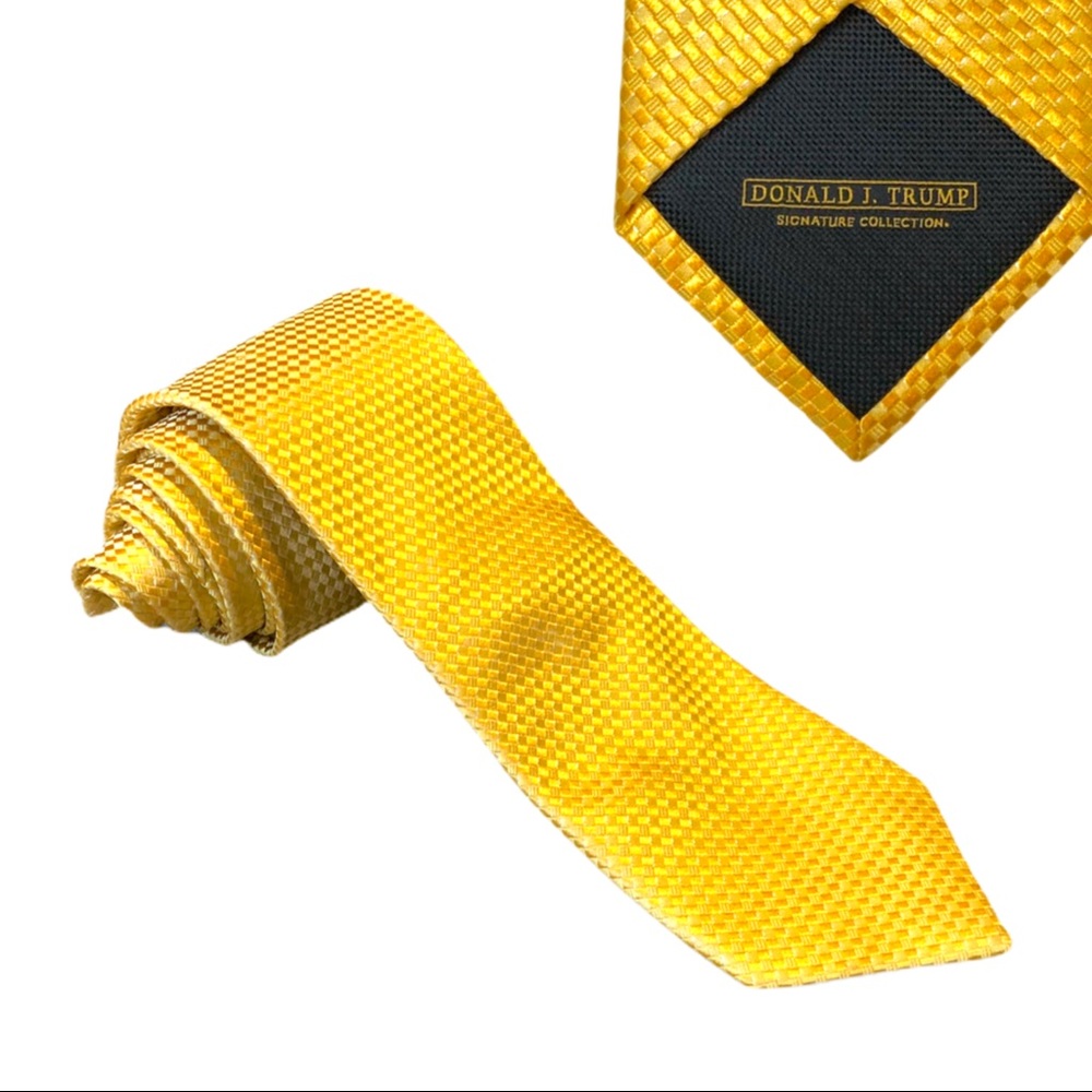 Flash Sale Last Chance! Men’s gold silk Donald